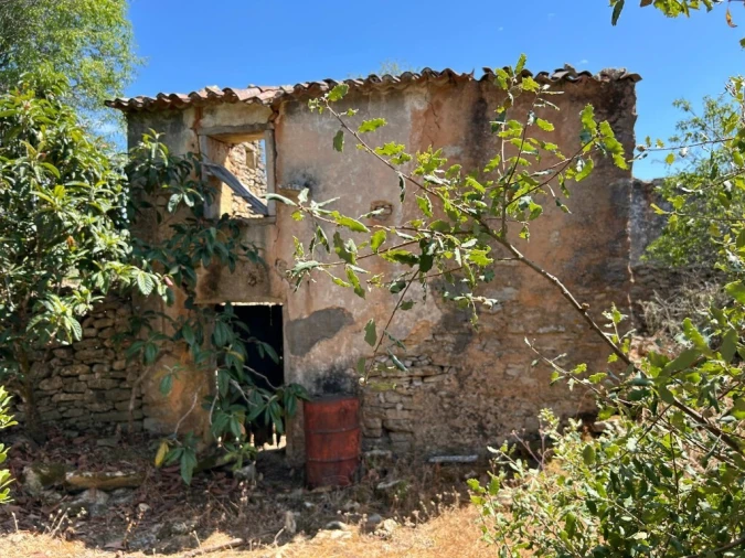 Moradia T2 para Venda em Além da Ribeira e Pedreira Foto 2