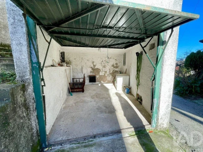 Moradia T3 para Venda em Lorvão Foto 15