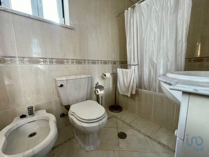 Moradia T3 para Venda em Lorvão Foto 6