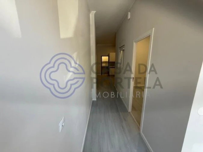 Loja para Venda em Queluz e Belas Foto 4