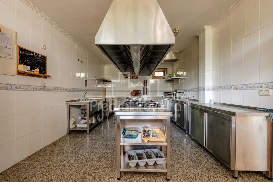 Negócio para Venda em Cambeses do Rio, Donões e Mourilhe Foto 14