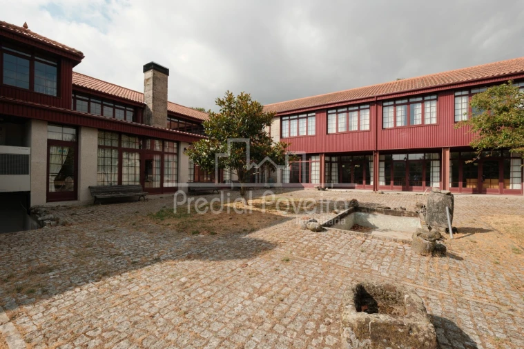 Negócio para Venda em Cambeses do Rio, Donões e Mourilhe Foto 2