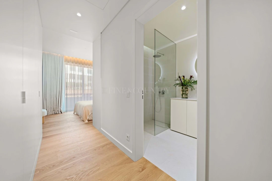 Apartamento T2 para Venda em Quarteira Foto 21