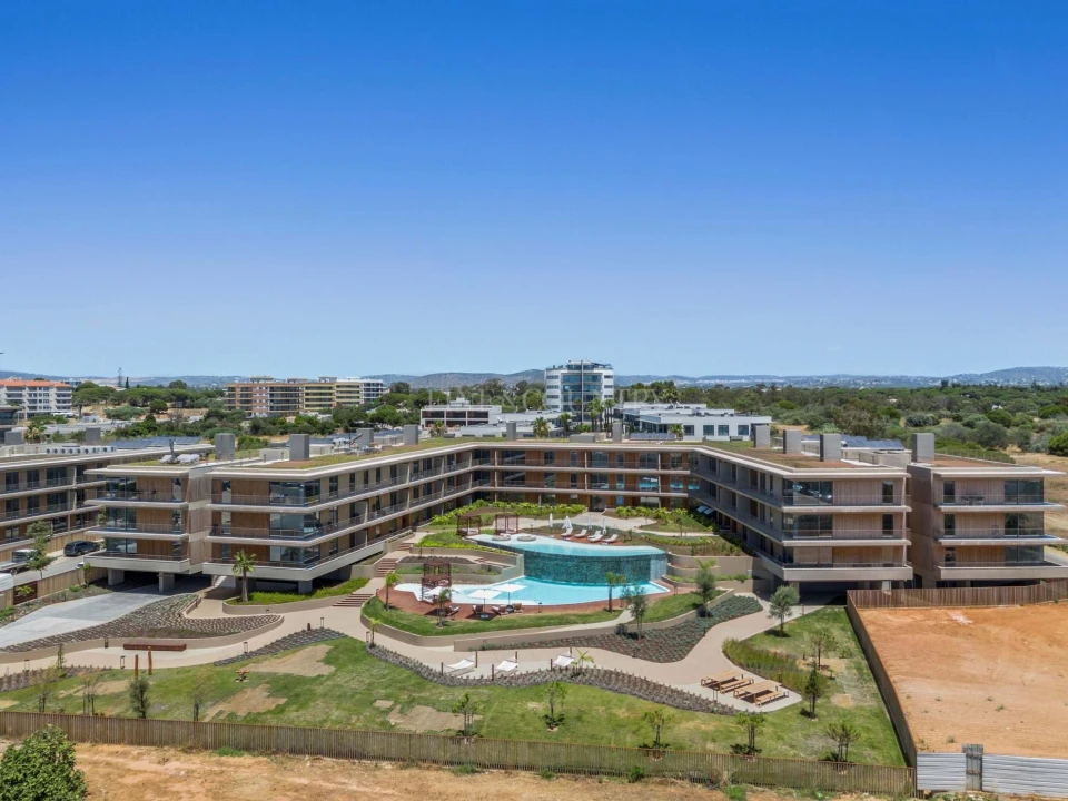 Apartamento T2 para Venda em Quarteira Foto 49