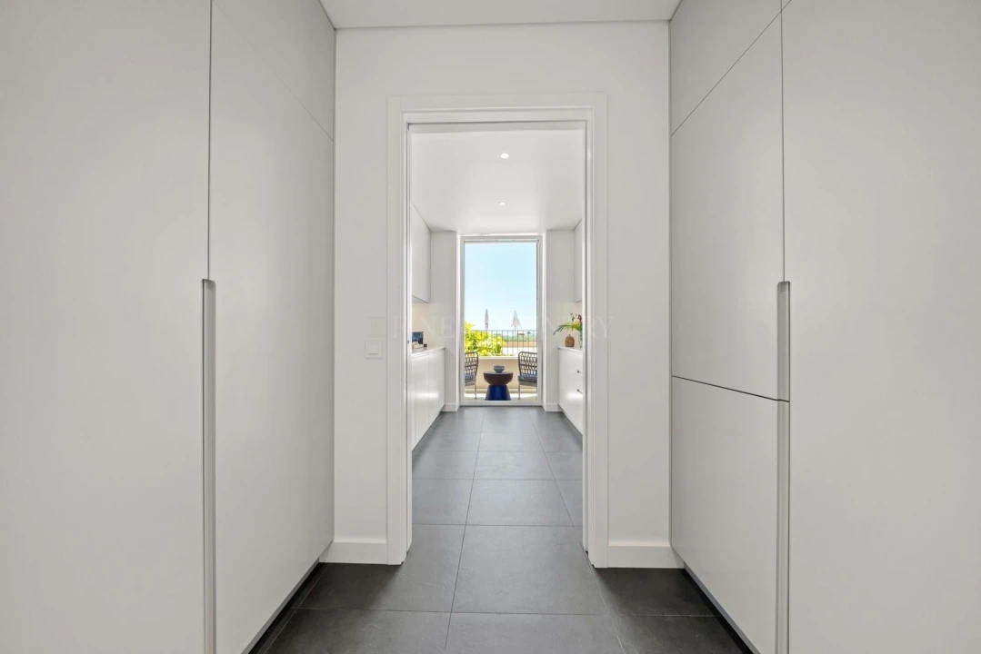 Apartamento T2 para Venda em Quarteira Foto 9