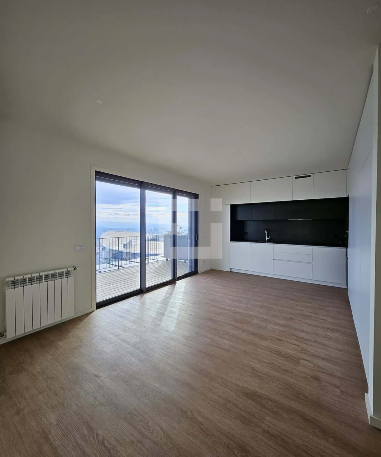 Apartamento T1 para Venda em Campanhã Foto 6