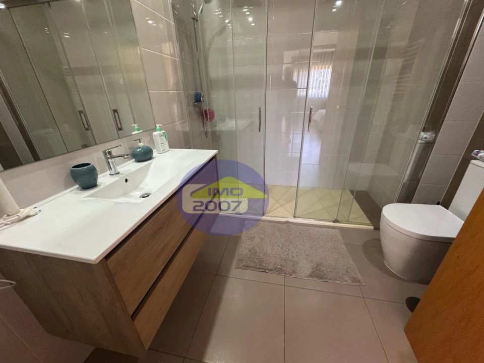 Moradia T3 para Venda em Nogueira da Regedoura Foto 21