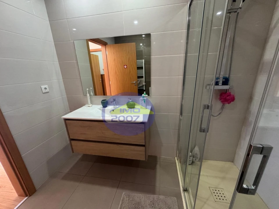 Moradia T3 para Venda em Nogueira da Regedoura Foto 23