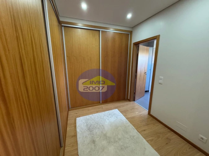 Moradia T3 para Venda em Nogueira da Regedoura Foto 33