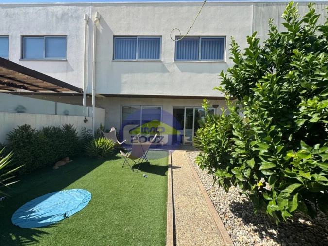 Moradia T3 para Venda em Nogueira da Regedoura Foto 77