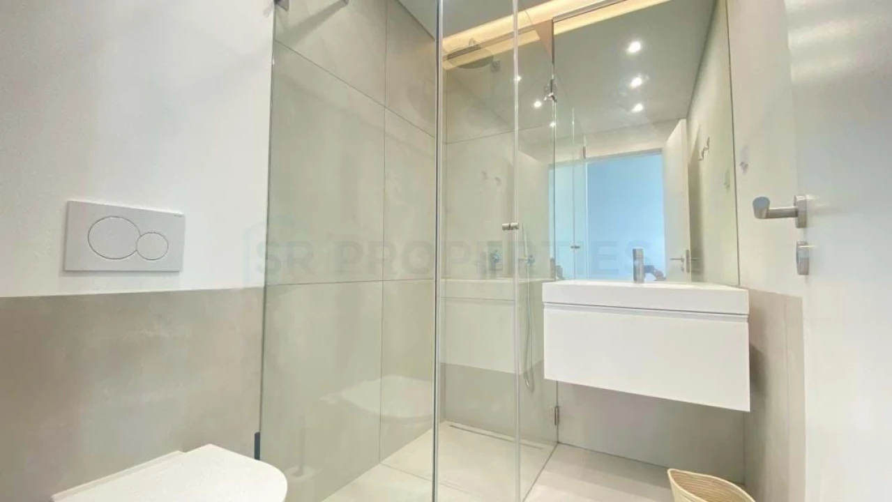 Apartamento T3 para Venda em Quarteira Foto 5