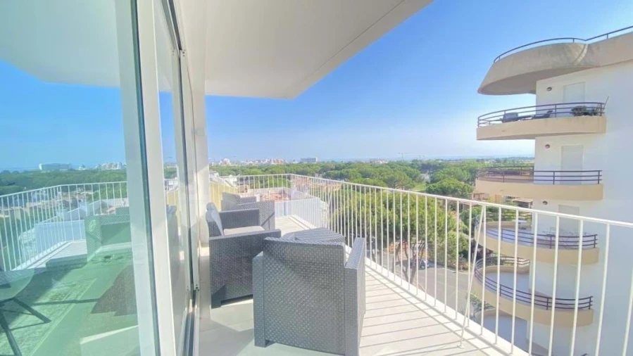 Apartamento T3 para Venda em Quarteira Foto 28