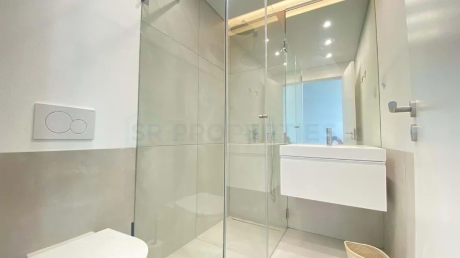 Apartamento T3 para Venda em Quarteira Foto 5