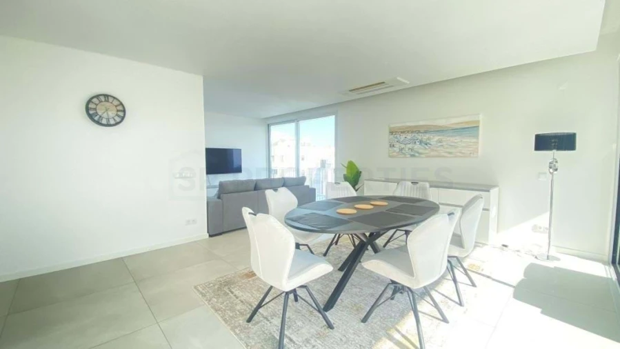 Apartamento T3 para Venda em Quarteira Foto 19