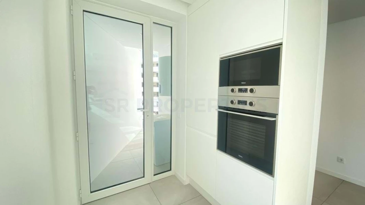 Apartamento T3 para Venda em Quarteira Foto 22