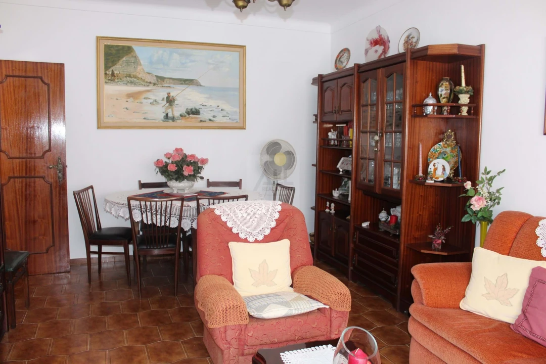 Moradia T4 para Venda em Portimão Foto 5