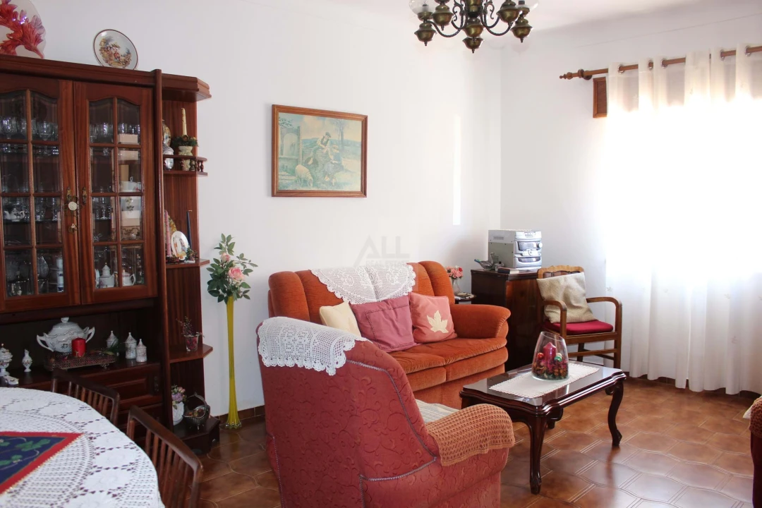 Moradia T4 para Venda em Portimão Foto 6