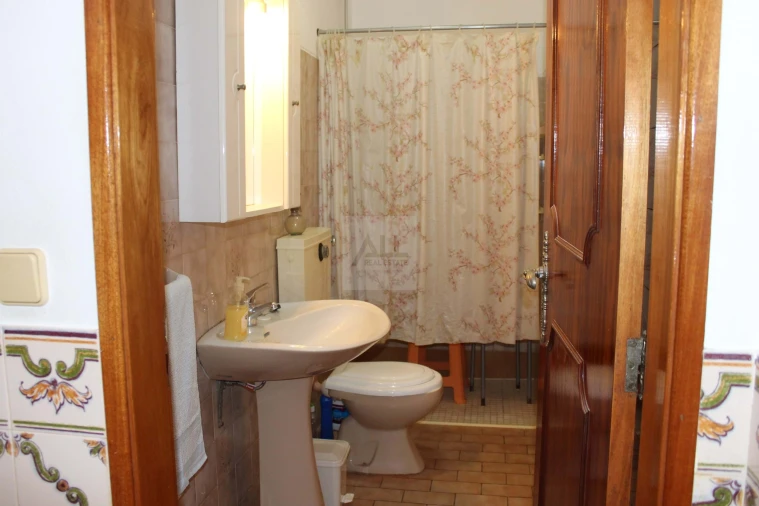 Moradia T4 para Venda em Portimão Foto 12