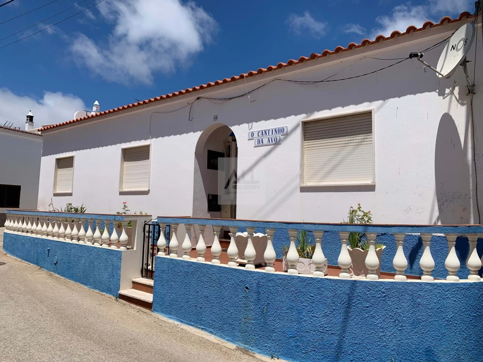 Moradia T4 para Venda em Portimão Foto 1