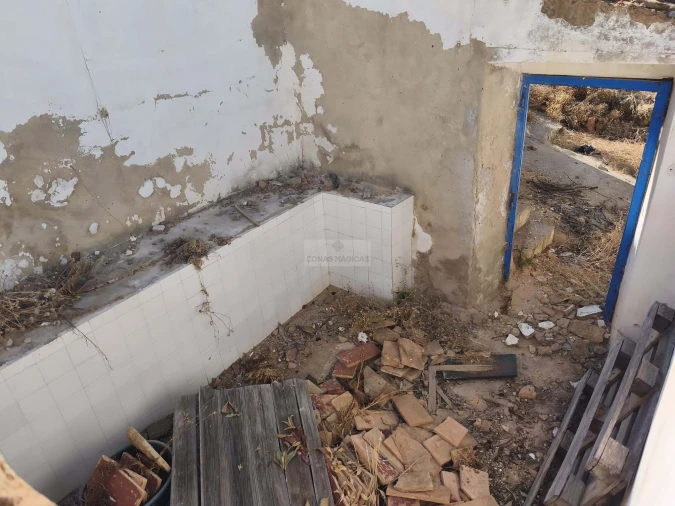 Moradia T2 para Venda em Luz Foto 11