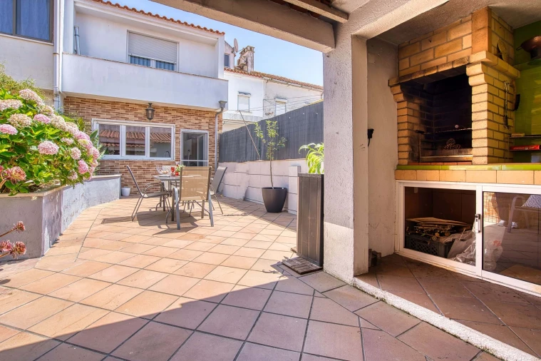 Moradia T3 para Venda em Alverca do Ribatejo e Sobralinho Foto 12