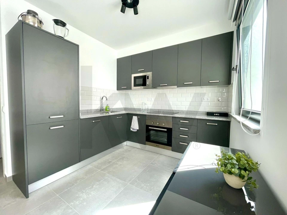 Apartamento T2 para Venda em Portimão Foto 14