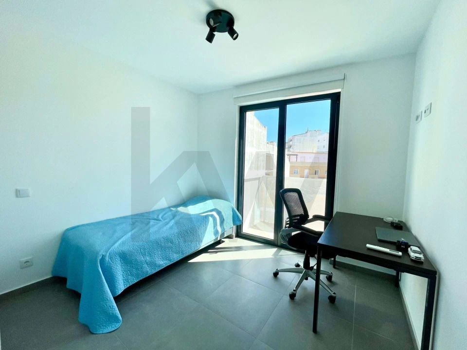 Apartamento T2 para Venda em Portimão Foto 11