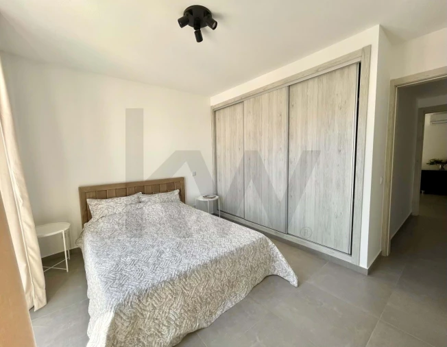Apartamento T2 para Venda em Portimão Foto 7