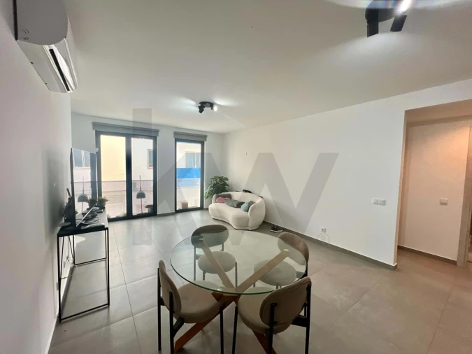 Apartamento T1 para Venda em Portimão Foto 2