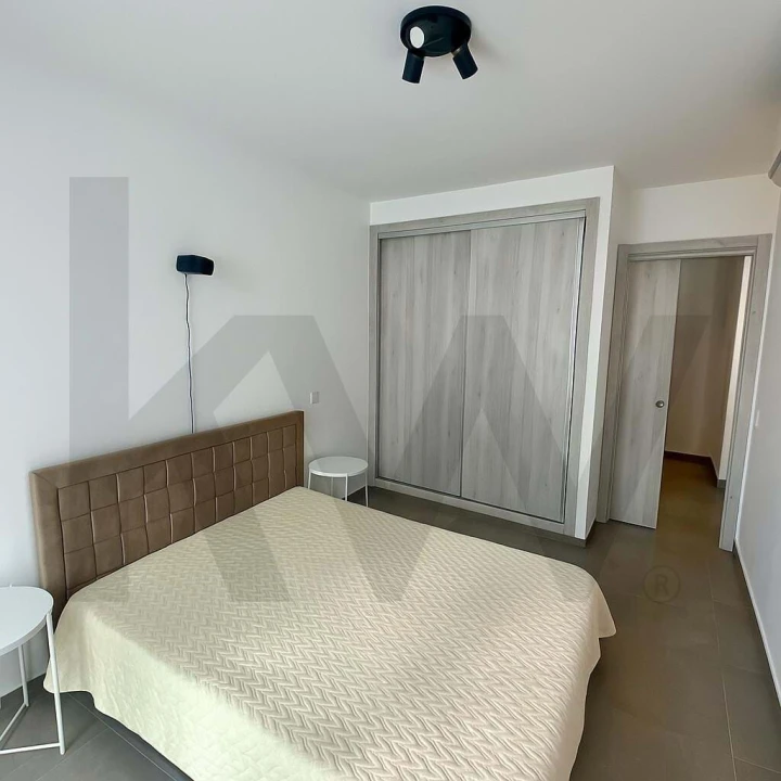 Apartamento T1 para Venda em Portimão Foto 6