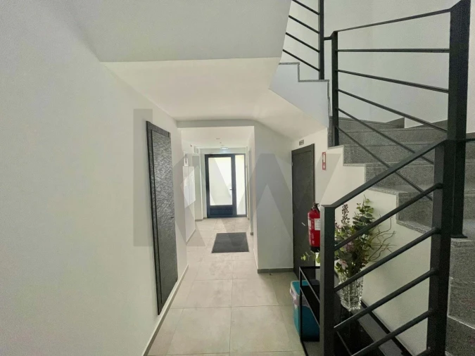 Apartamento T2 para Venda em Portimão Foto 29