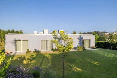 Moradia T4 para Venda em Santa Marinha e São Pedro da Afurada