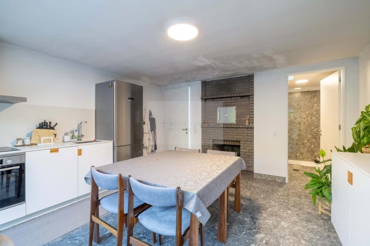Moradia T4 para Venda em Santa Marinha e São Pedro da Afurada Foto 62