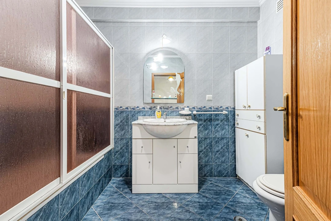 Apartamento T2 para Venda em Armação de Pera Foto 8