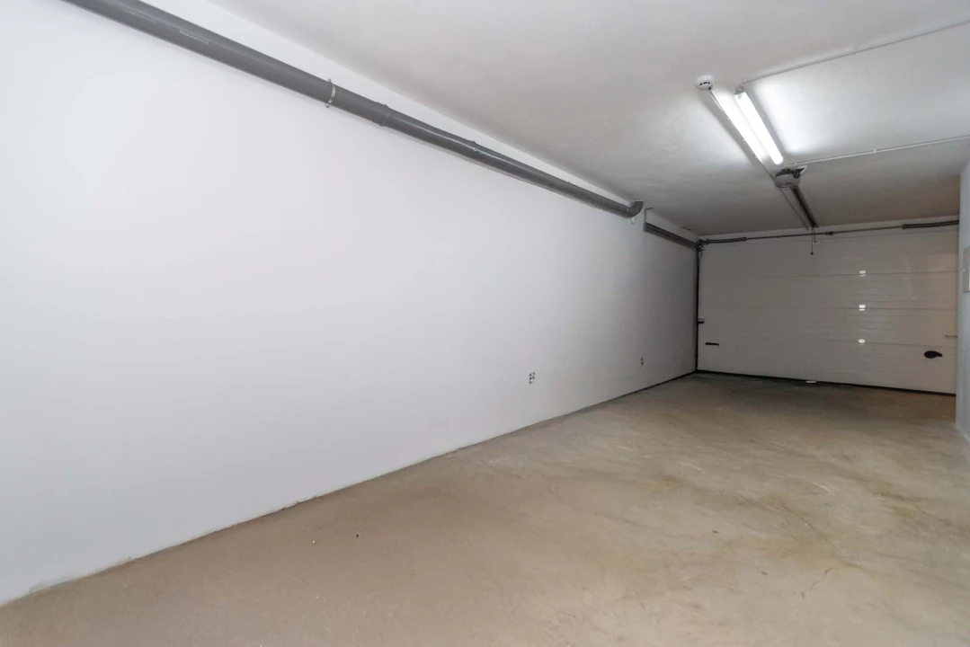 Moradia T4 para Venda em Ferreiras Foto 59