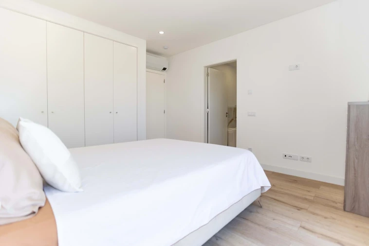 Moradia T4 para Venda em Ferreiras Foto 31