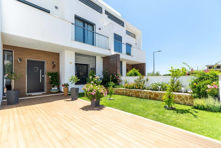 Moradia T4 para Venda em Ferreiras Foto 49