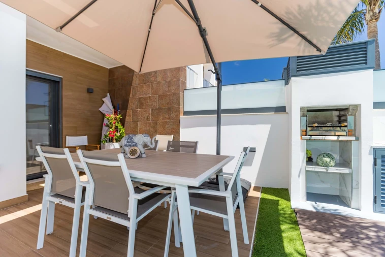 Moradia T4 para Venda em Ferreiras Foto 11