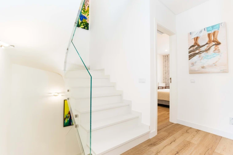 Moradia T4 para Venda em Ferreiras Foto 10