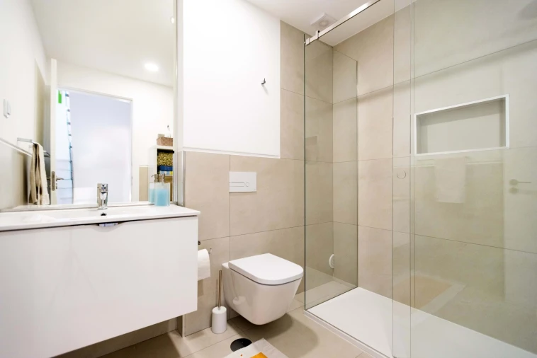 Moradia T4 para Venda em Ferreiras Foto 47