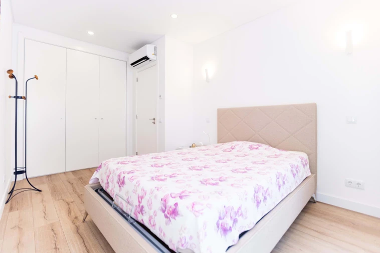 Moradia T4 para Venda em Ferreiras Foto 35