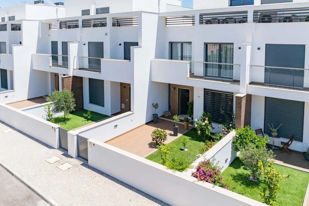 Moradia T4 para Venda em Ferreiras Foto 52