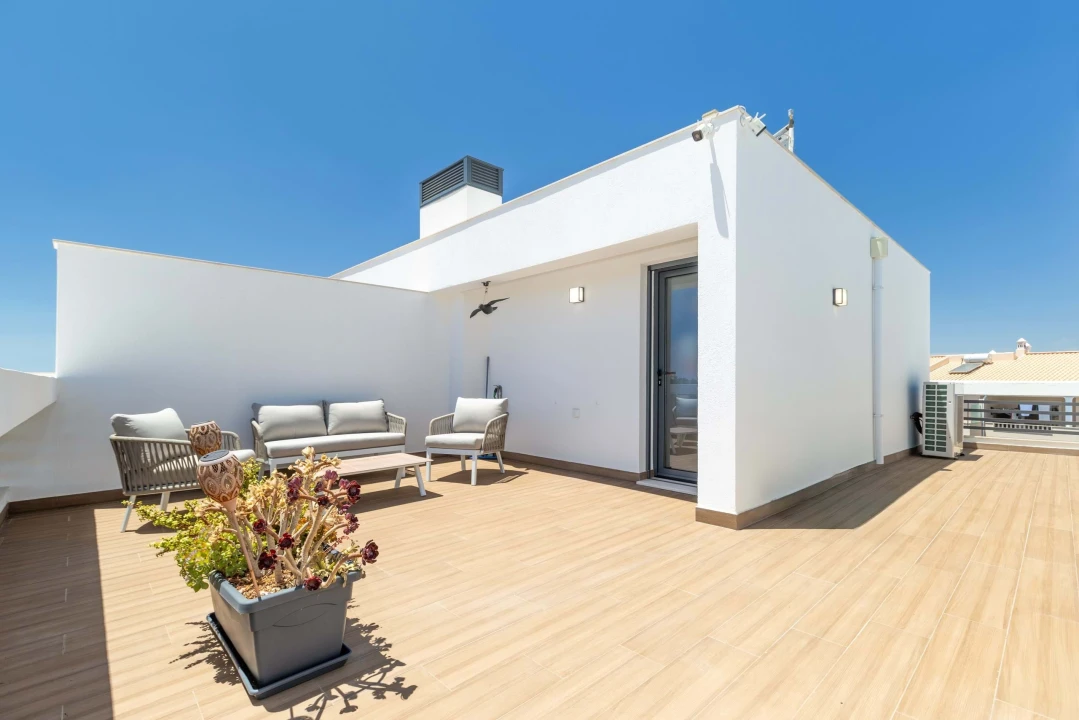 Moradia T4 para Venda em Ferreiras Foto 45