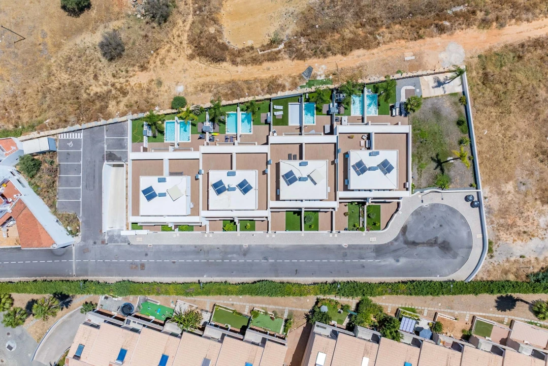 Moradia T4 para Venda em Ferreiras Foto 56