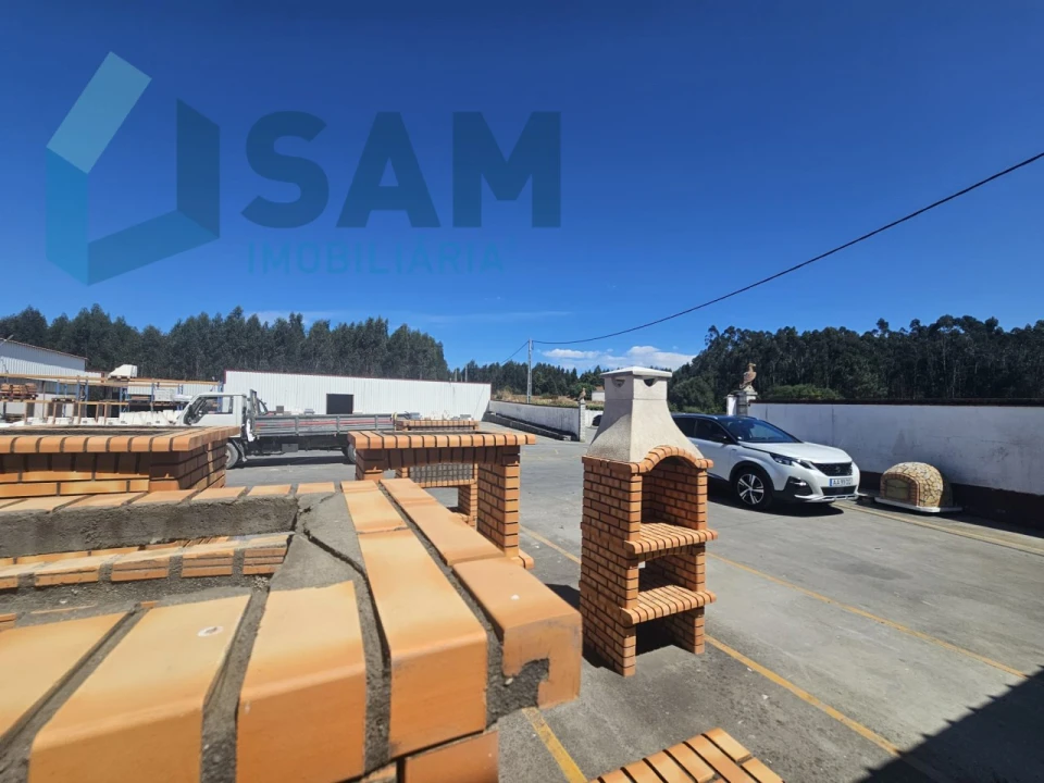 Armazém para Venda em Campelos e Outeiro da Cabeça Foto 11