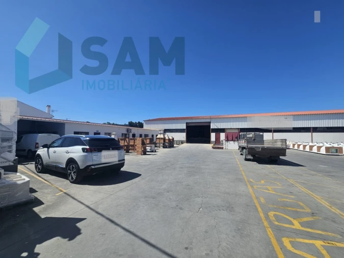 Armazém para Venda em Campelos e Outeiro da Cabeça Foto 4