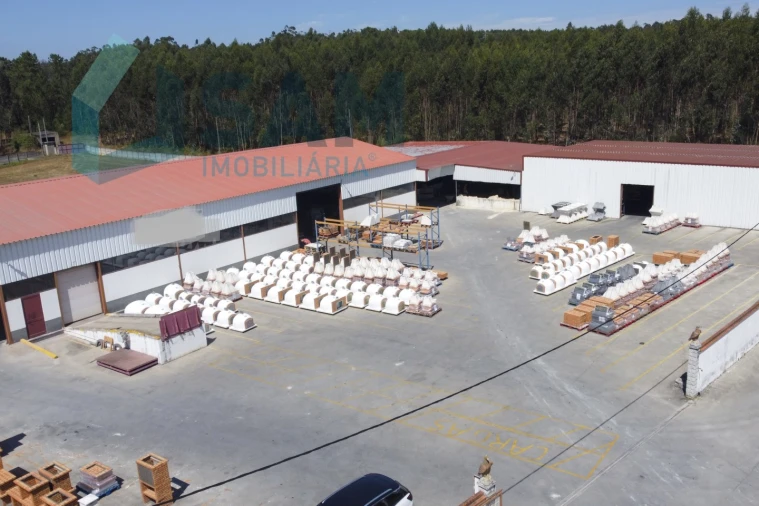 Armazém para Venda em Campelos e Outeiro da Cabeça Foto 14