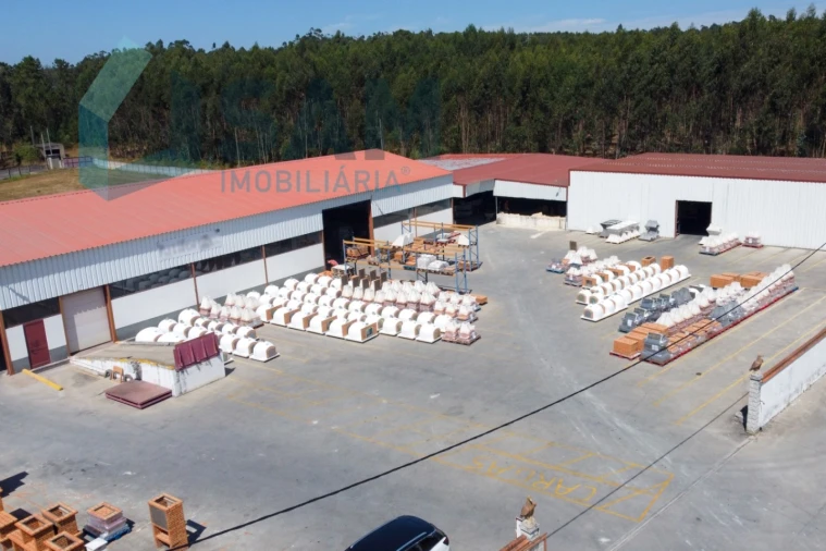 Armazém para Venda em Campelos e Outeiro da Cabeça Foto 2