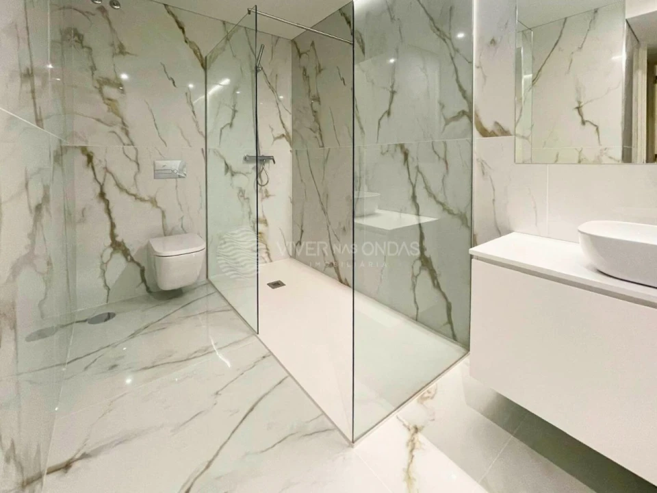 Apartamento T3 para Venda em Urgezes Foto 19