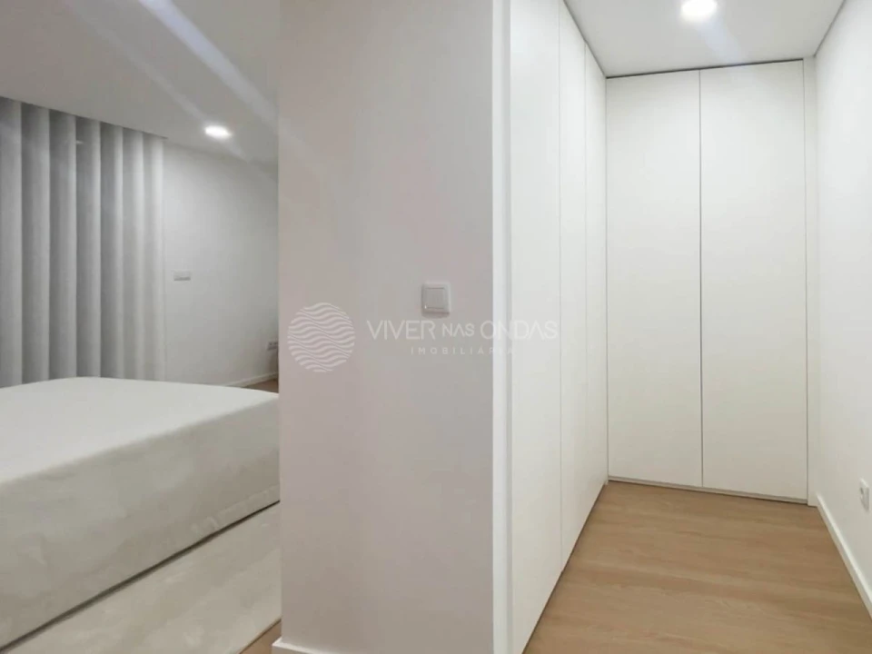 Apartamento T3 para Venda em Urgezes Foto 23